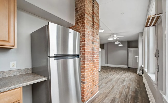 Building Photo - 23 Bedford Square