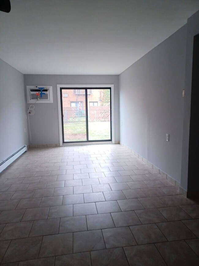 Foto del edificio - 156-0-156-79 79th St