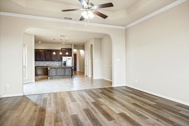 Foto del edificio - 228 Mineral Point Dr