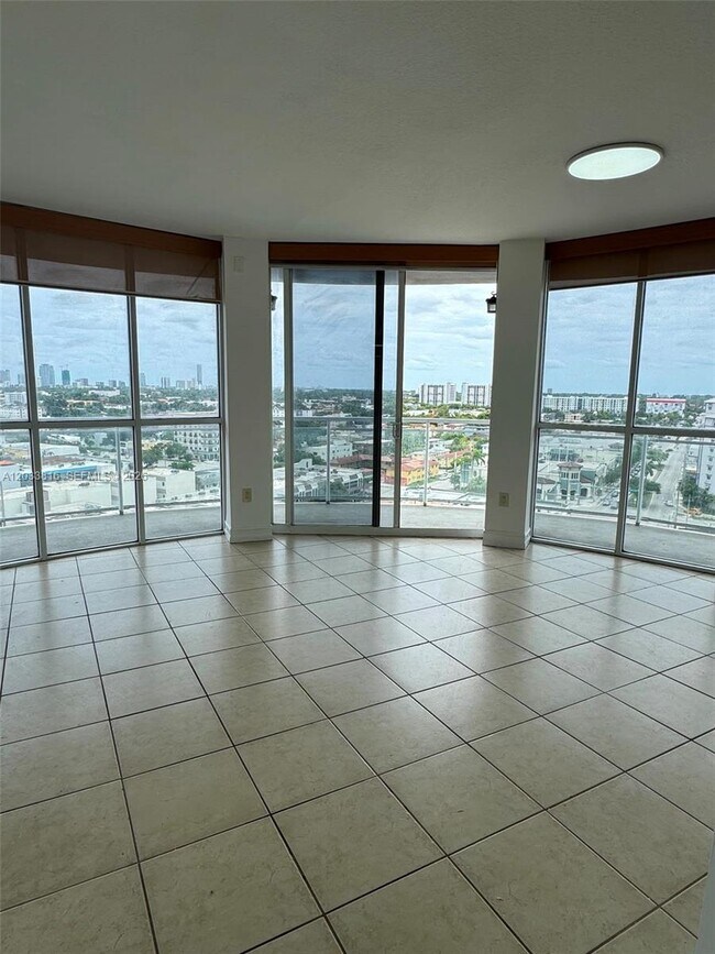 Foto del edificio - 1 Glen Royal Pkwy