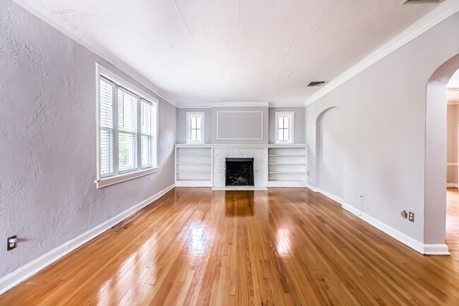 Building Photo - 7366 Pershing Ave