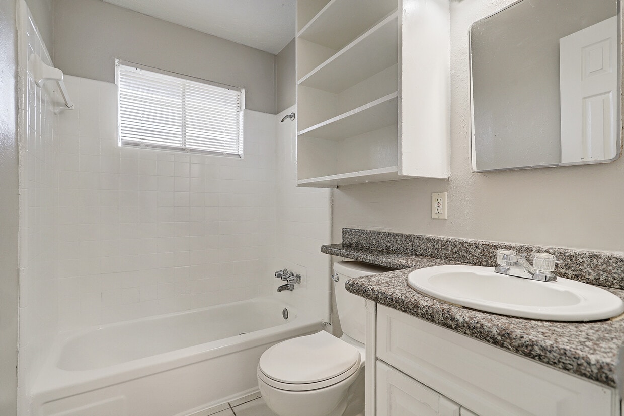 2819 Berry St, Houston, TX 77004 2819 Berry St Houston, TX Apartments for Rent in Houston