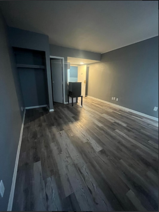 Building Photo - 111 S Summit St