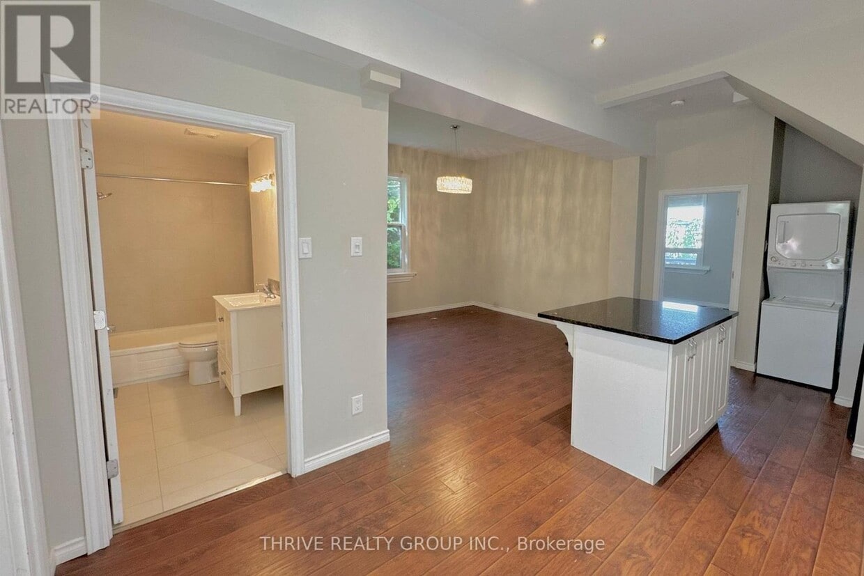 Photo principale - 119 McClary Ave