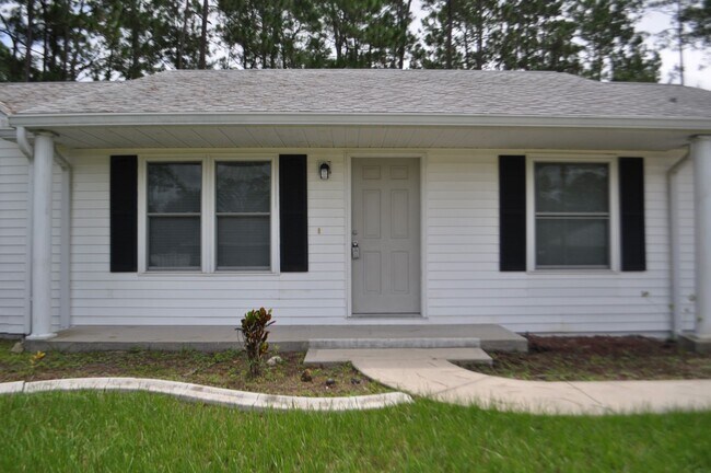 Building Photo - Indian Trails 3 bedroom Home