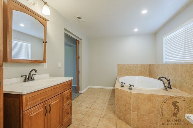 Foto del edificio - 1910 N 26th St