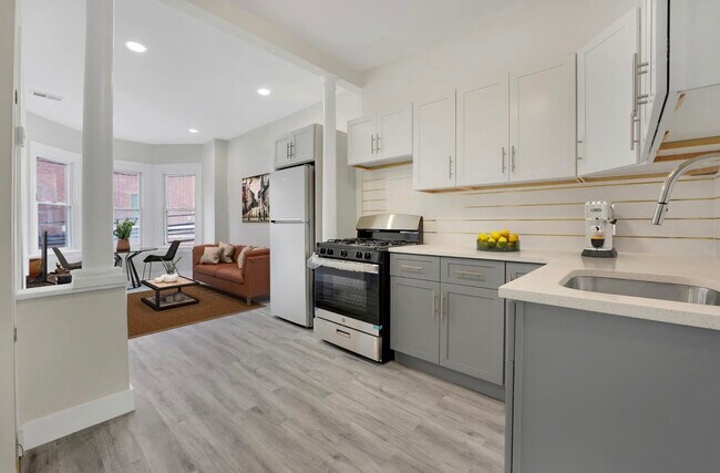 Foto del edificio - 382 Summit Ave