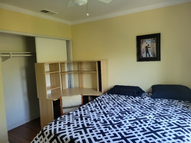 Foto del edificio - 4326 Wind River Way