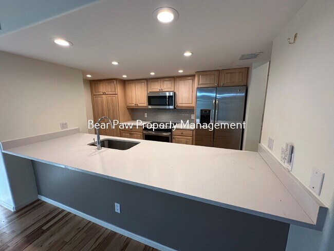 Building Photo - "Charming 2-Bed, 2-Bath Condo in Genesee, CO"