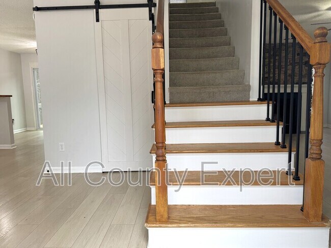 Foto del edificio - 4463 Whitt Station Run