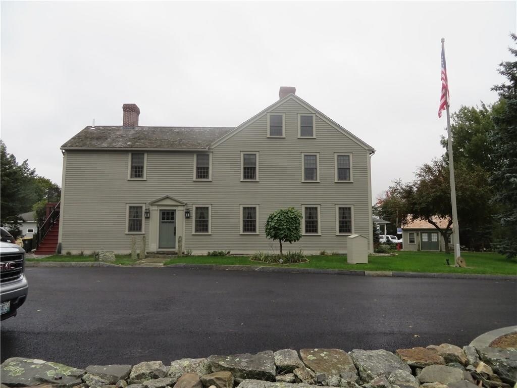 Primary Photo - 659 Putnam Pike
