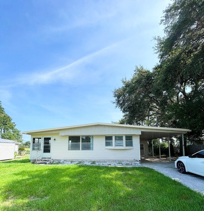 Building Photo - Delightful 2 Bedroom, 2 Bathroom Mobile Ho...