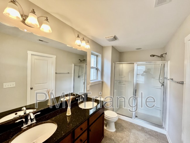 Building Photo - 412 Shakespeare Dr