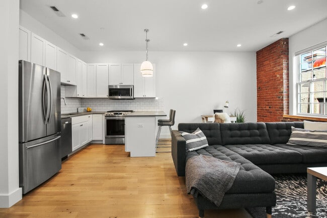 Foto del edificio - 191 Summer St