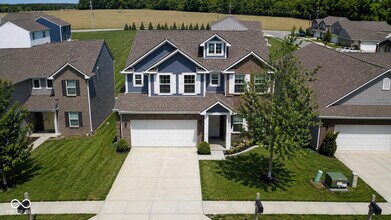 Building Photo - 5872 Wintersweet Ln