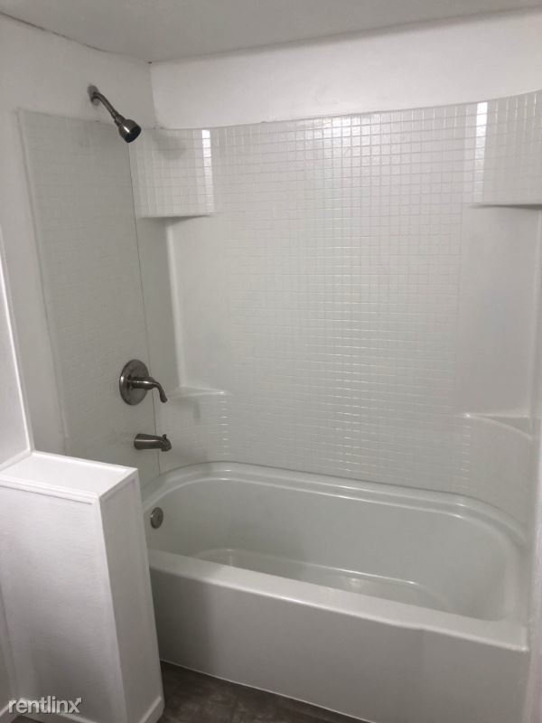 Building Photo - 2 br, 1 bath House - 2344 Hurley Way