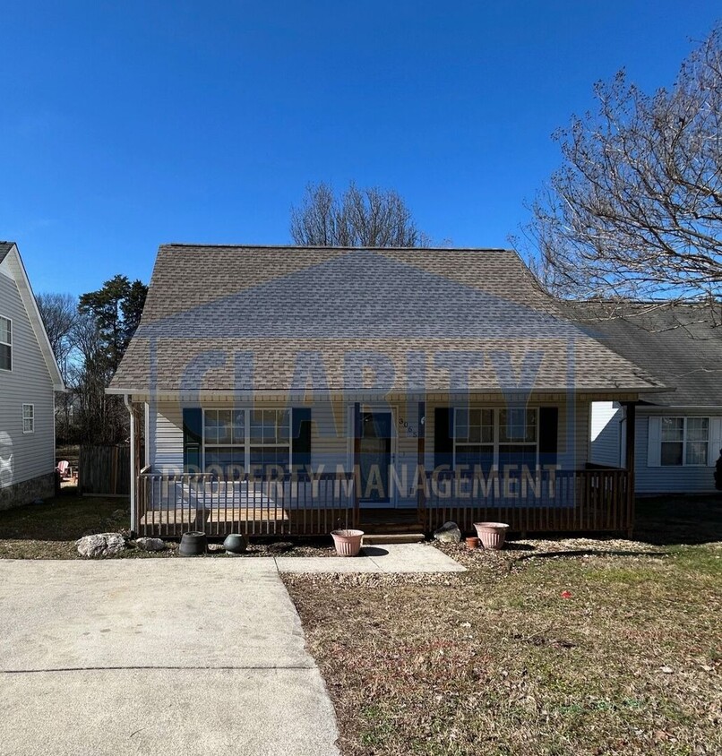 Primary Photo - 3 bedroom home in Holly Brook Subdivision!