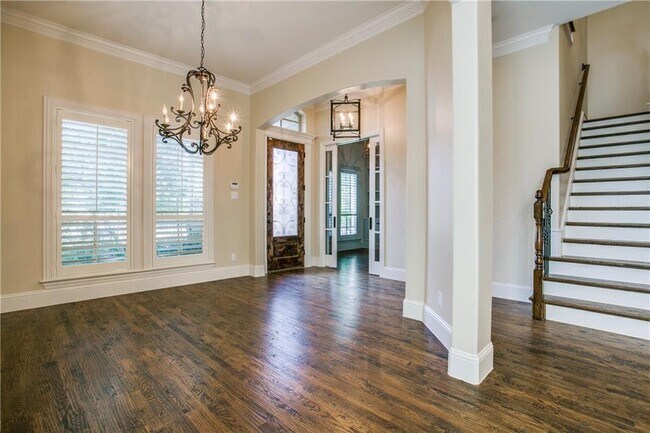 Building Photo - 6405 Del Norte Ln