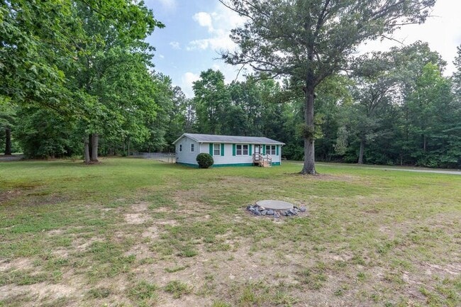 Building Photo - 7155 Gatewood Rd
