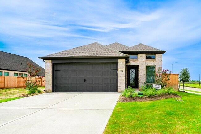 Building Photo - 30902 Evening Skye Dr