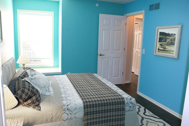 Bedroom 3 - 2707 Barclay Way