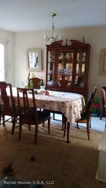 Foto del edificio - 3 br, 1.5 bath House - 8 Jersey Circle