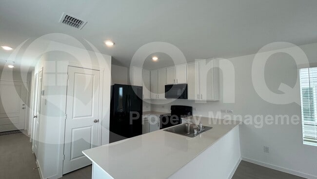 Building Photo - 6313 Kingfisher Wy
