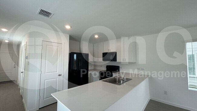 Foto del edificio - 6313 Kingfisher Wy