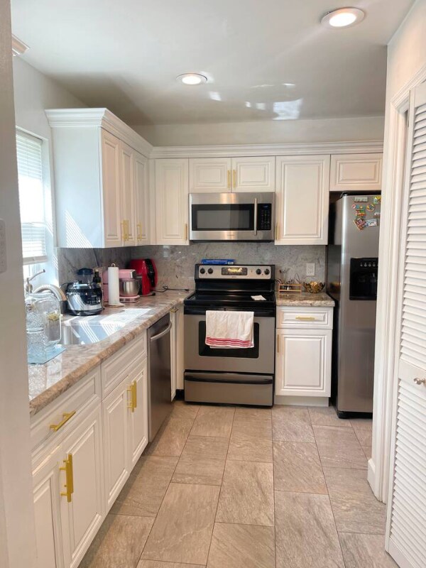 Foto del edificio - 6843 NW 29th Ave