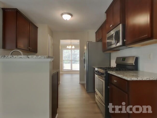 Building Photo - 1471 Pine Springs Dr NW