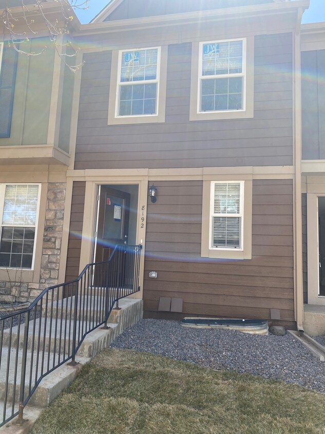 Front door entry - 8192 S Fillmore Way