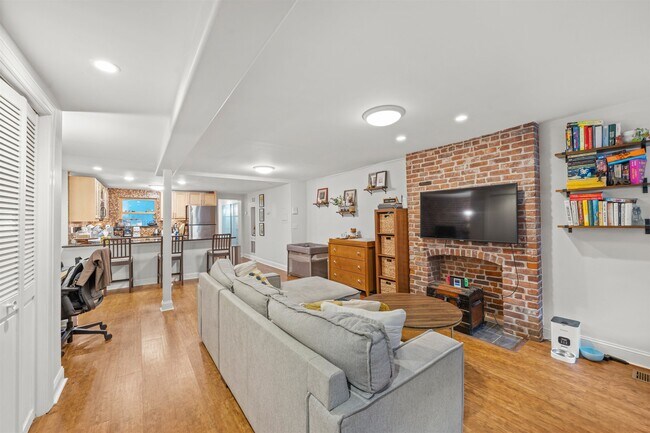 Foto del edificio - 194 Washington St