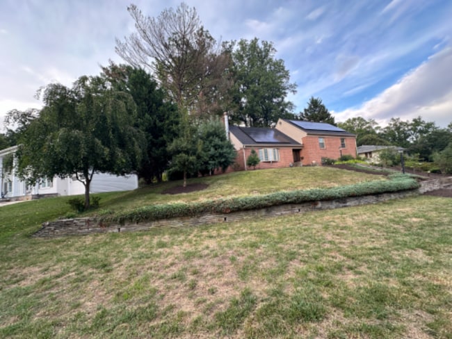 Building Photo - 6227 Clearwood Rd