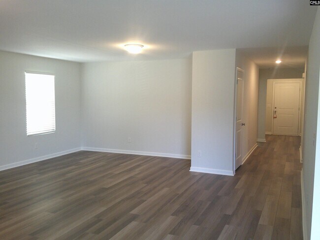 Foto del edificio - 214 Ridley Hill Ln