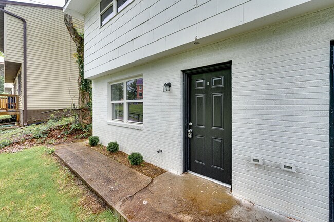 Foto del edificio - 304 Gillespie Rd