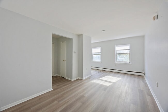 Building Photo - 7131 Marshall Rd