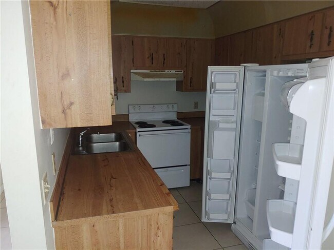 Foto del edificio - 4649 Perth Rd