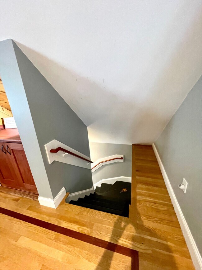 Foto del edificio - 247 Savin Hill Ave