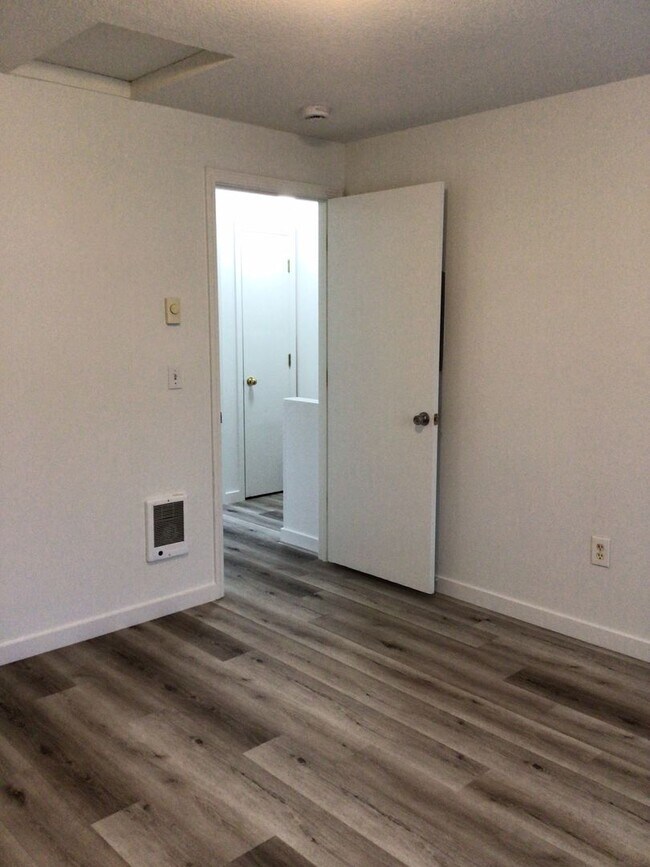 Foto del edificio - 3108 H St