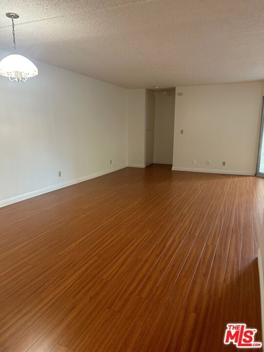 Building Photo - 4142 Rosewood Ave
