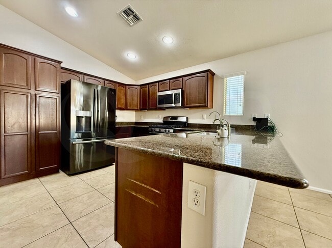 Building Photo - 4148 E Sandy Way
