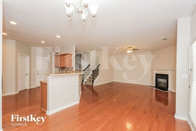 Building Photo - 219 Brookhaven Ct