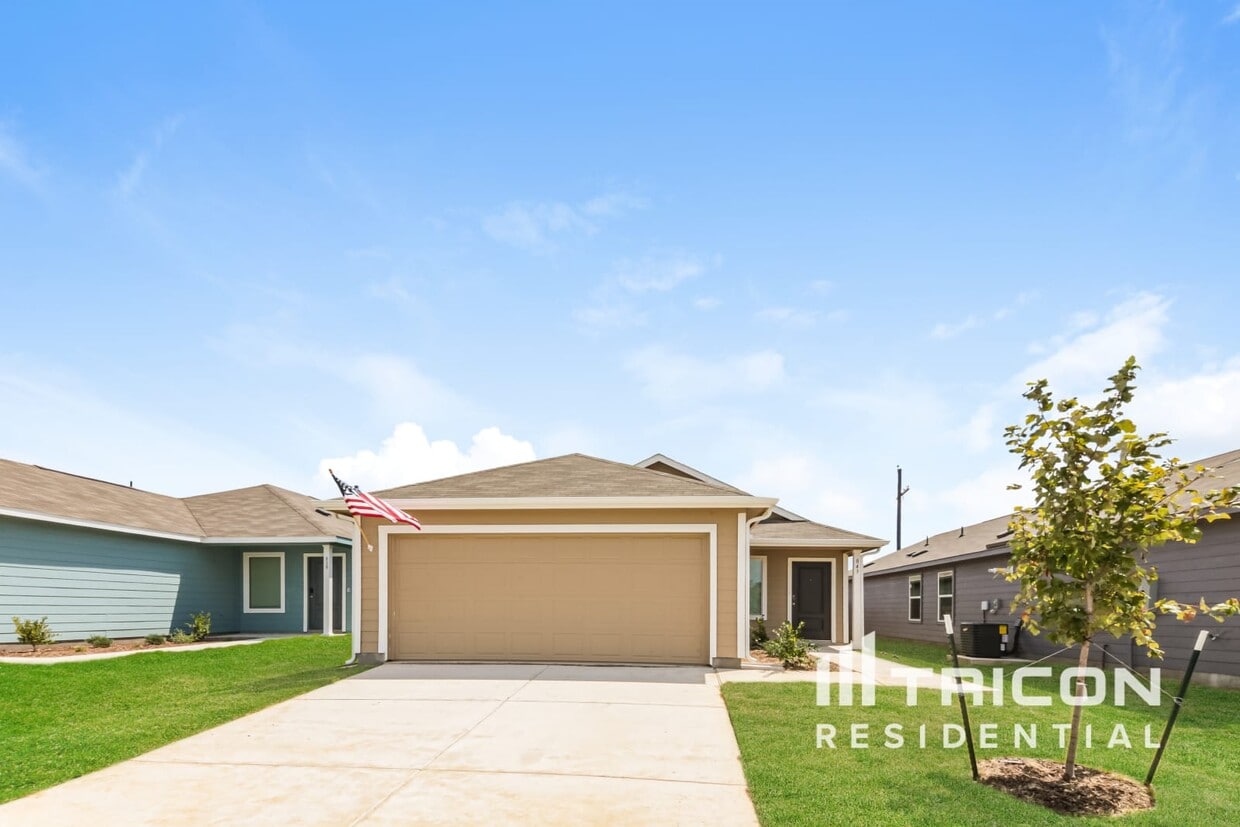 Foto principal - 843 Ponderosa Ln