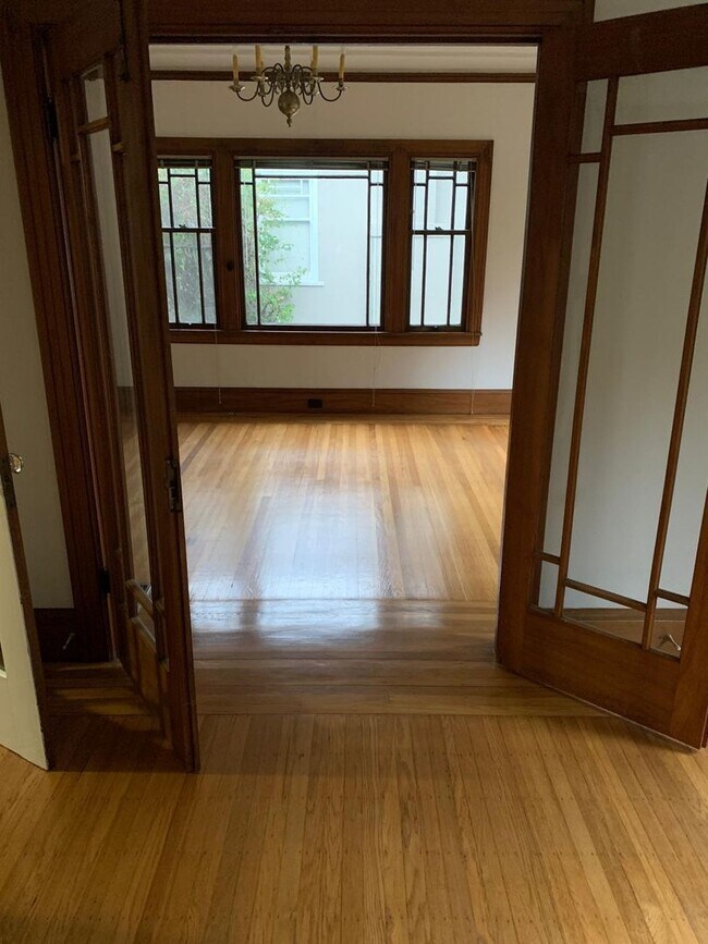 Foto del edificio - Welcome To Your New Home In The Heart Of O...