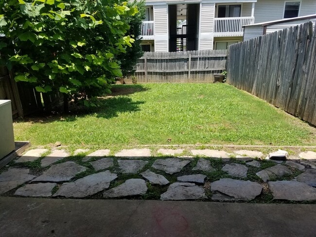 Foto del edificio - Townhouse Apartment 2BR/2.5BA SW Decatur