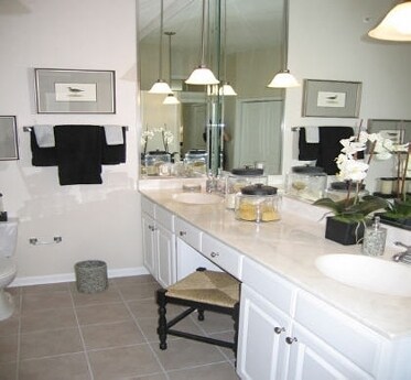 Foto del interior - Dobson Mills
