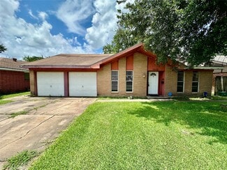 Building Photo - 1820 Aspen Ln