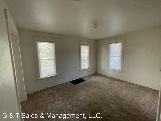 Foto del edificio - 4 br, 1.5 bath House - 710 W. Church