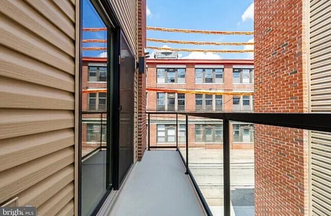Foto del edificio - 1651 N 6th St