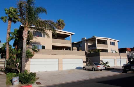 Building Photo - 1006 Buena Vista